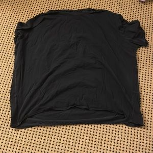 Lululemon black t-shirt size 20